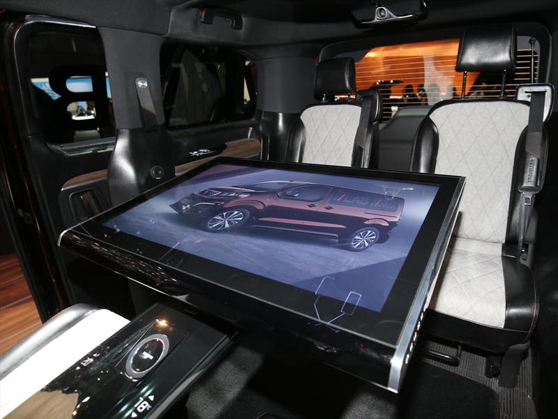 Peugeot Traveller i-Lab Concept