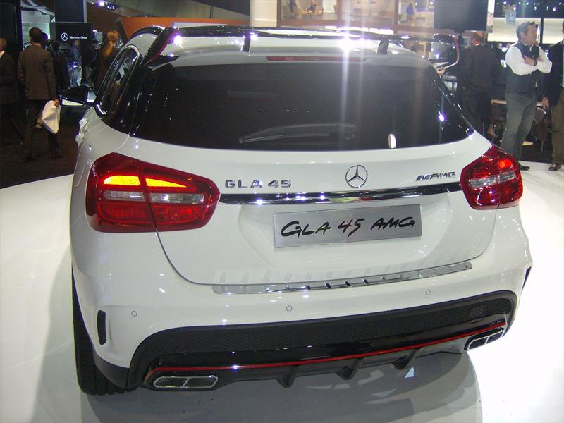 Mercedes GLA 45 AMG Concept