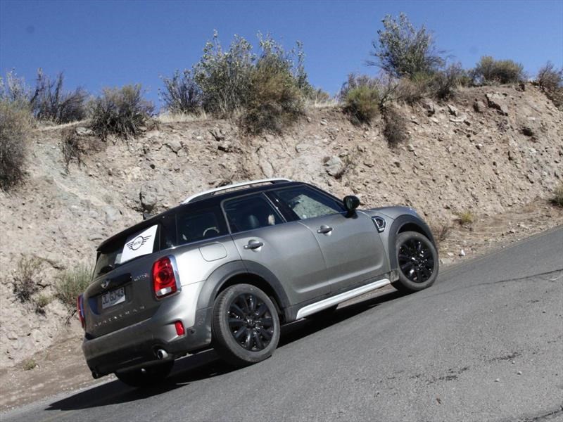 MINI Countryman 2017 - Lanzamiento en Chile