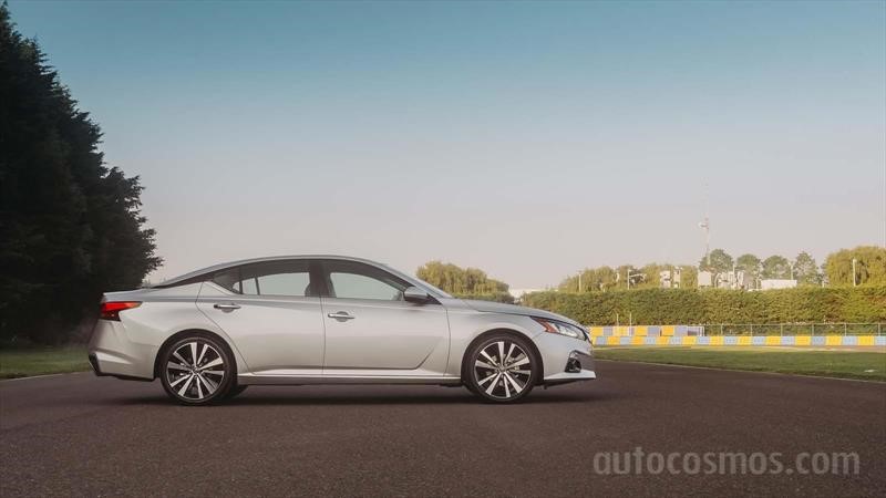 Nissan Altima 2019