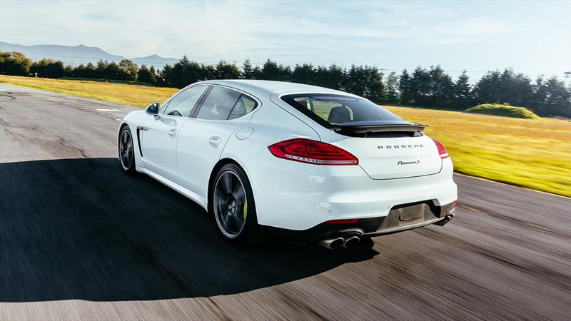 Porsche Panamera S E-Hybrid