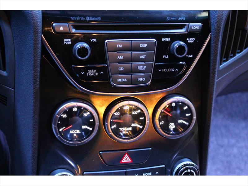 Hyundai Genesis Coupé 2012