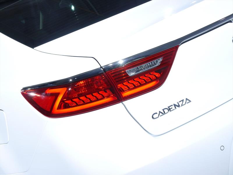 Kia Cadenza 2017