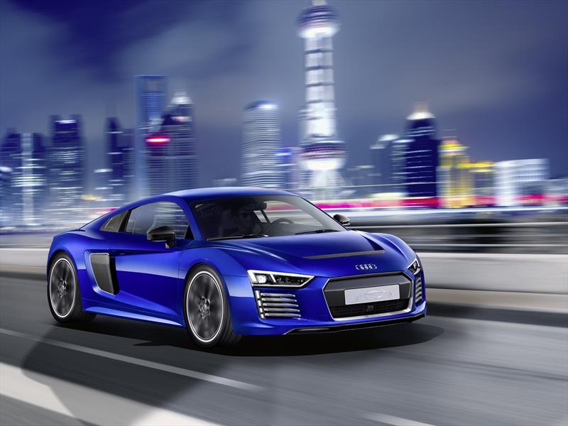 Audi R8 e-tron piloted driving concept