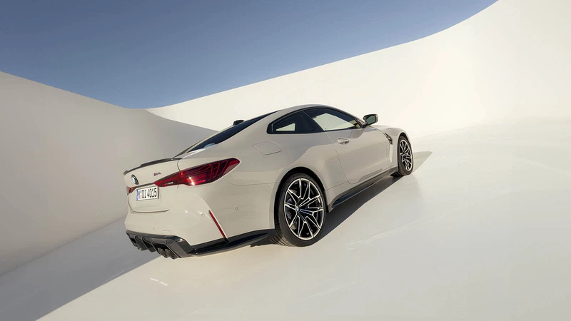 BMW M4 2025