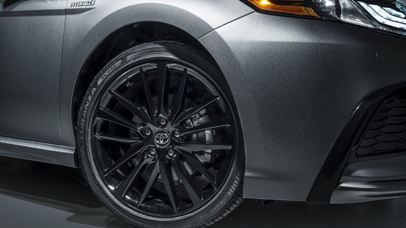 Toyota Camry 2021