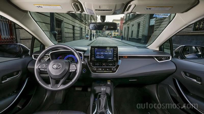 Toyota Corolla Híbrido 2020