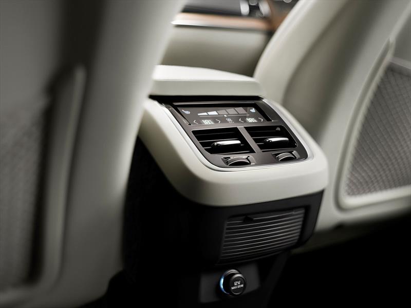 Así es el interior de la nueva Volvo XC90