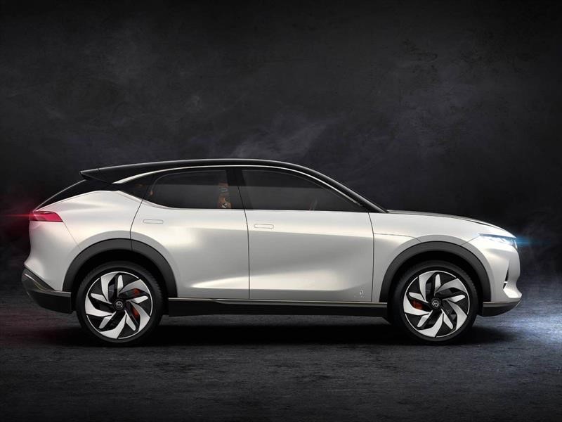 Pininfarina Hybrid Kinetic K350 SUV Concept
