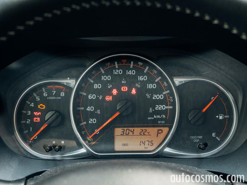 Toyota Yaris Hatchback 2015