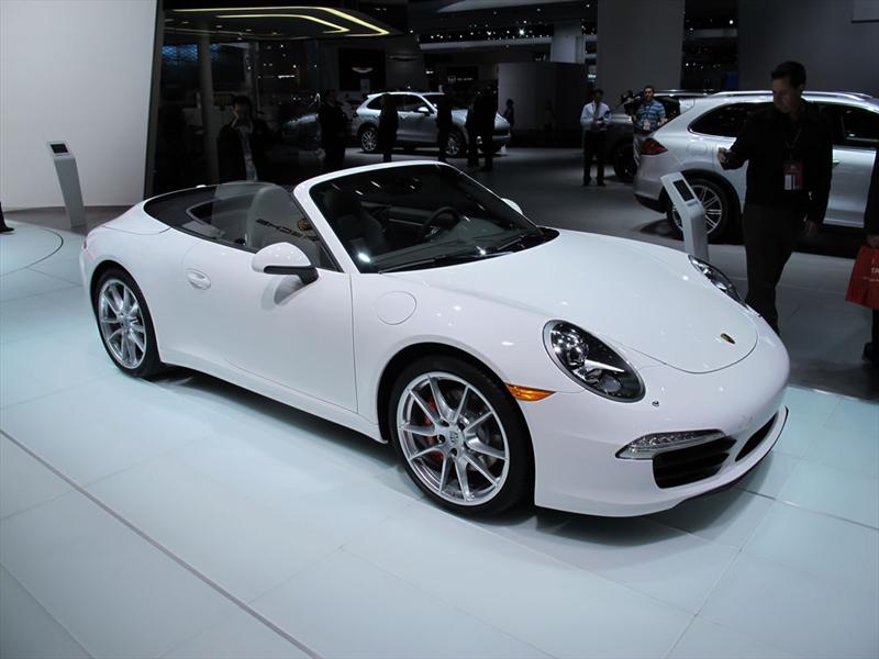 Porsche 911 Cabrio 2013