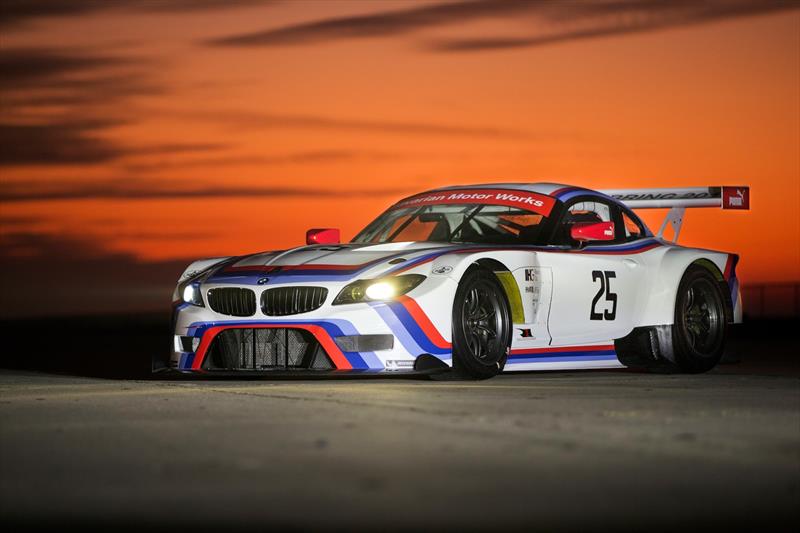 BMW rinde homenaje al 3.0 CSL