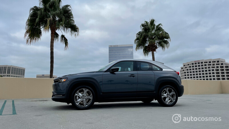 Mazda MX-30 2021, primer contacto en Los Angeles.