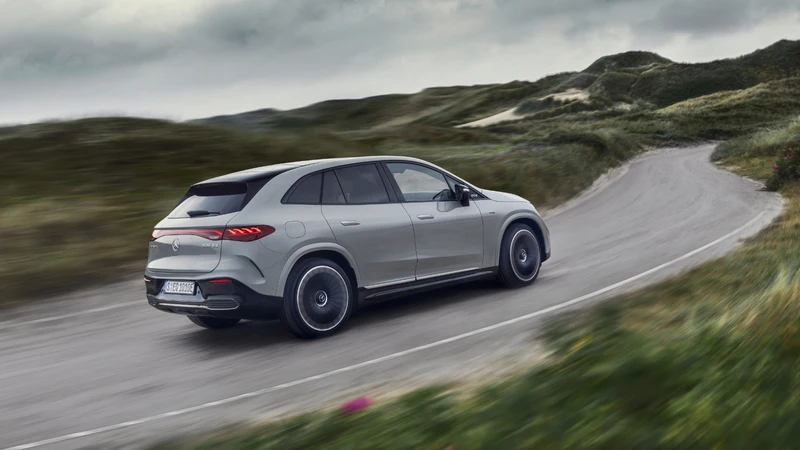 Mercedes-AMG EQE SUV