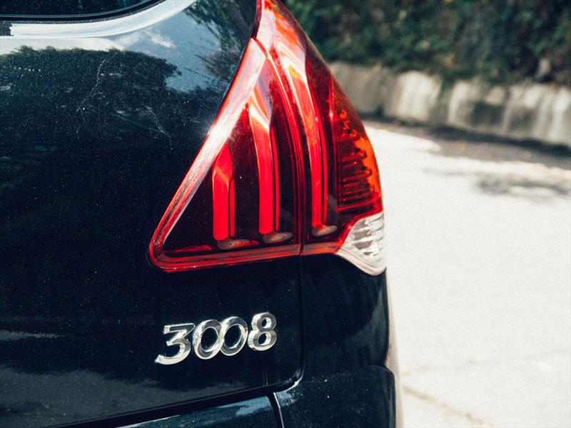 Peugeot 3008 2015