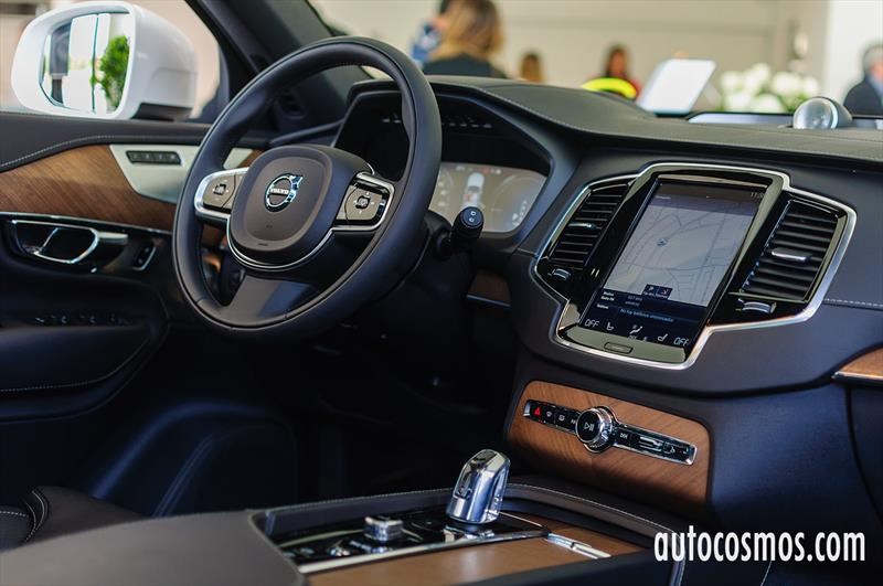 Volvo XC90 T8 2017 - Lanzamiento en Chile