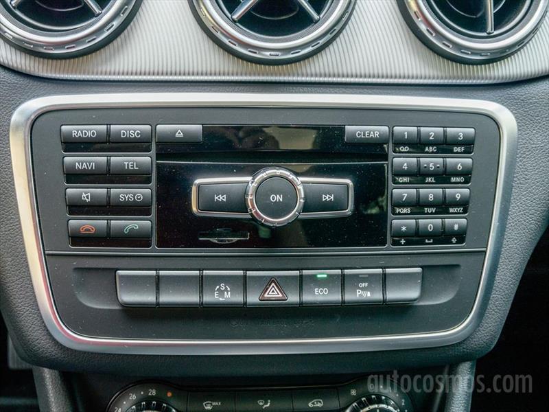 Mercedes-Benz GLA 2015