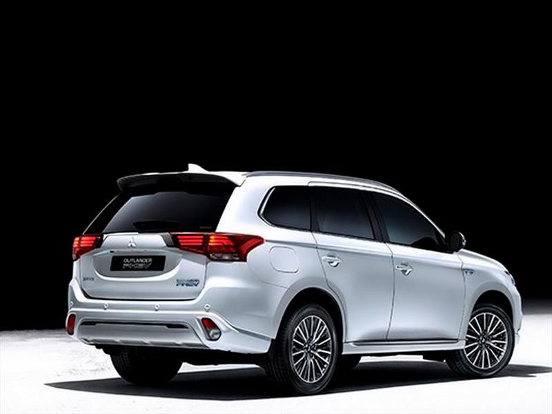 Mitsubishi Outlander PHEV 2019