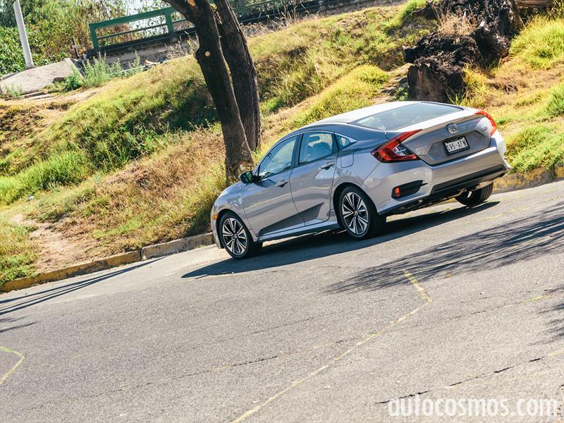 Honda Civic Sedán 2016