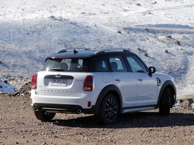 MINI Countryman 2017 - Lanzamiento en Chile