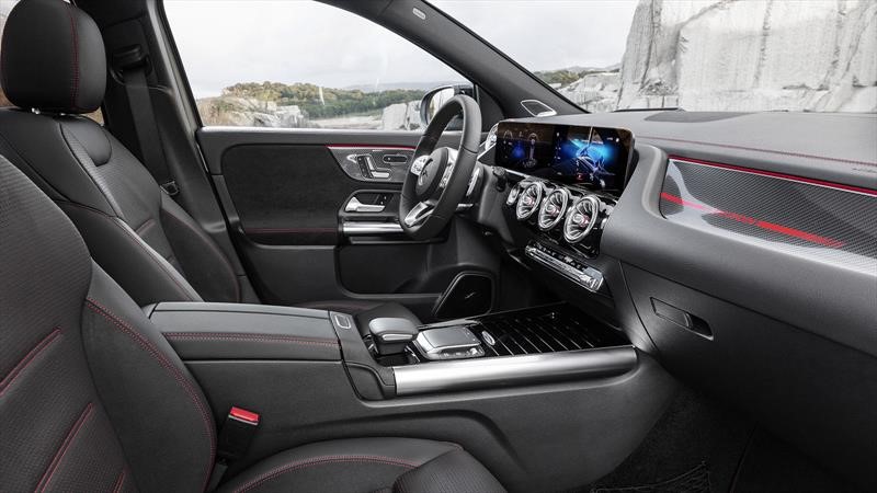 Mercedes Benz GLA 2021