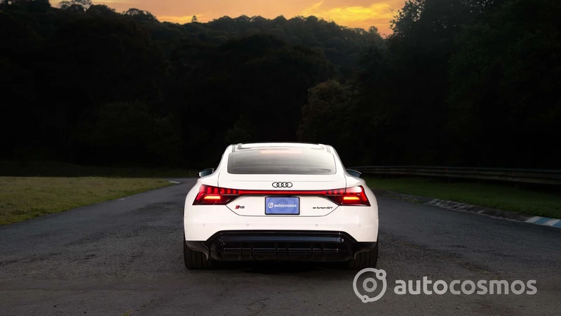 Audi RS e-tron GT 2022