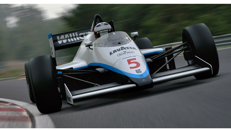 Decoraciones de F1 actuales en máquinas de los 80