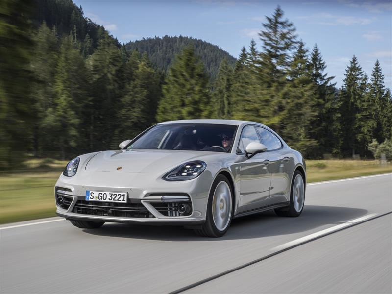 Porsche Panamera 2017