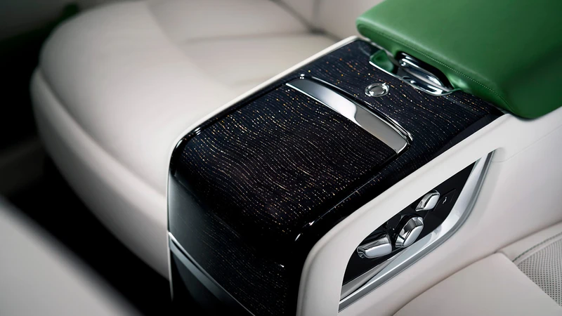 Rolls-Royce Panthom II 2023