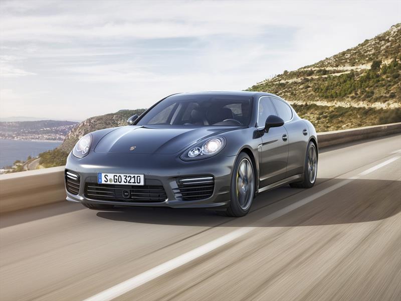 Porsche Panamera Turbo S