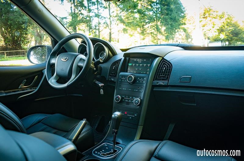 Mahindra XUV500 6AT Bencina - Lanzamiento en Chile