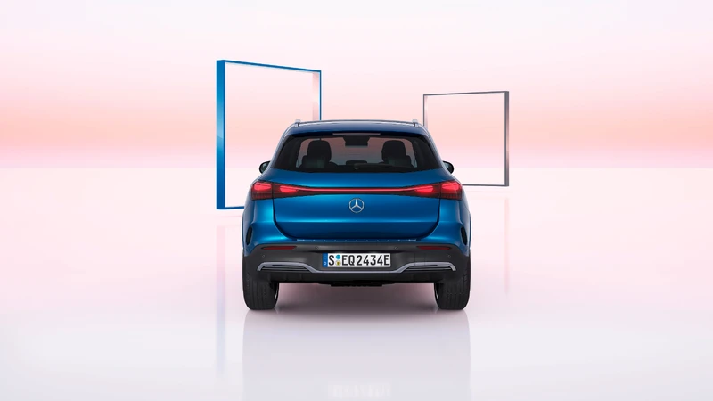 Mercedes-Benz EQA 2024