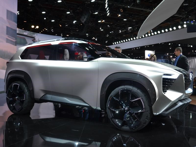 Nissan XMotion Concept