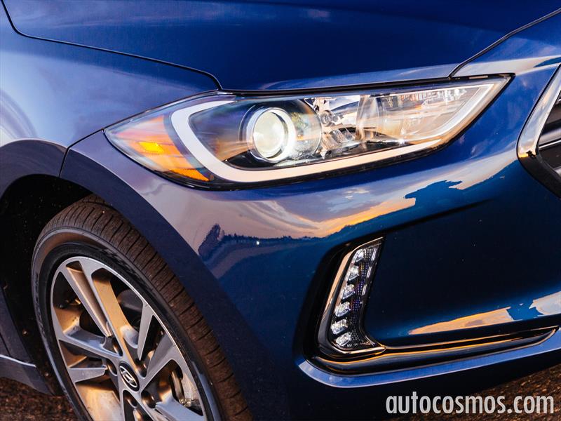 Hyundai Elantra 2017