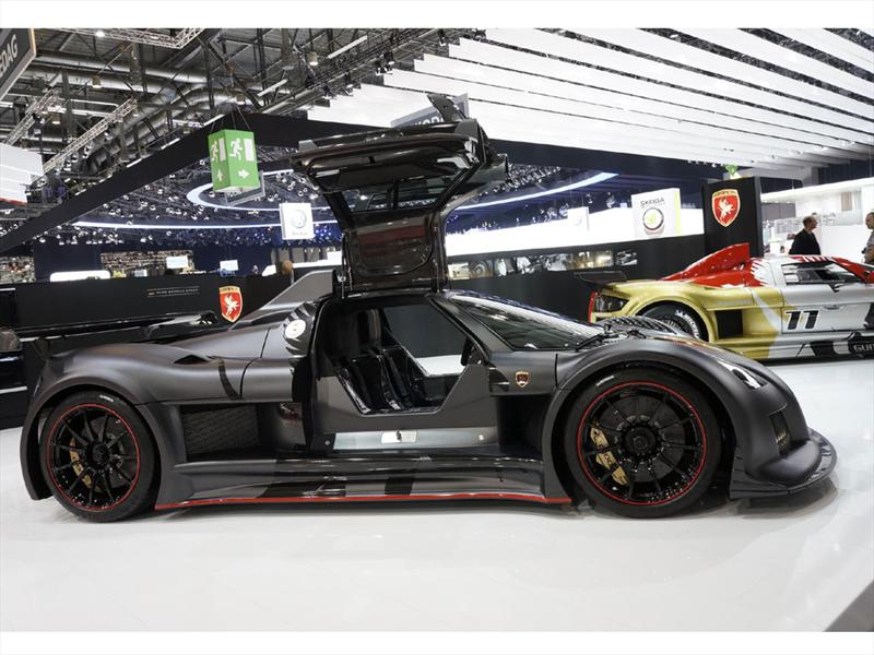 Gumpert Apollo R y EnRaged en Ginebra 2012