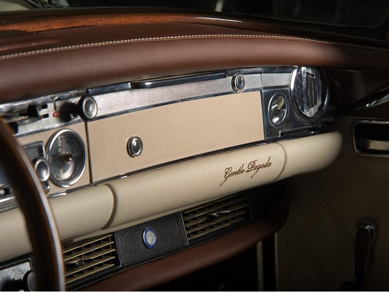 Vilner Studio Mercedes-Benz SL Pagoda