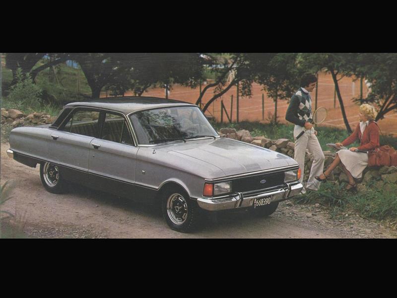 Extra 2: Ford Falcon