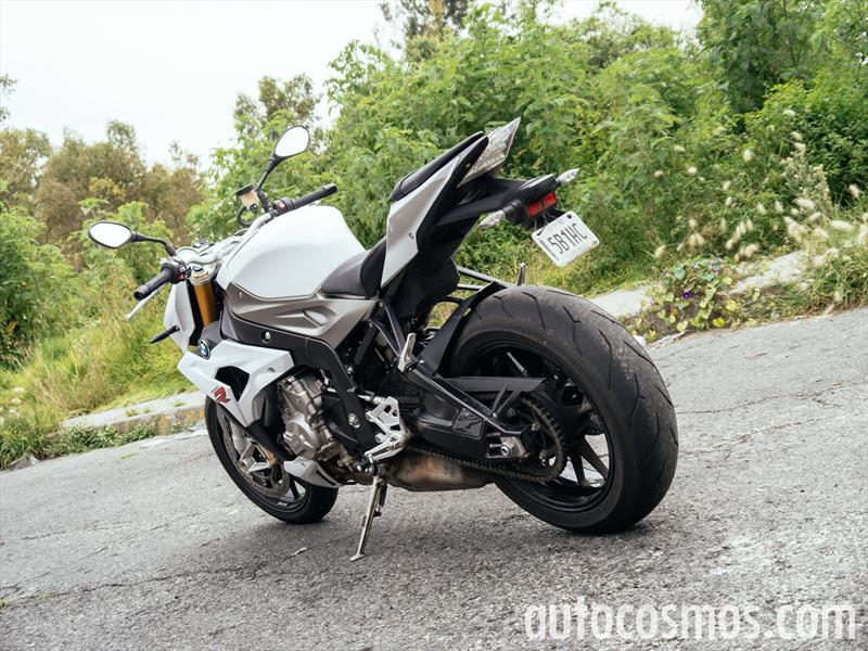 BMW S1000 R 2015
