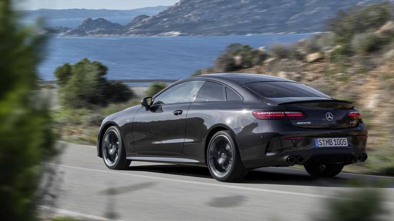 Mercedes-Benz Clase E Coupé 2021