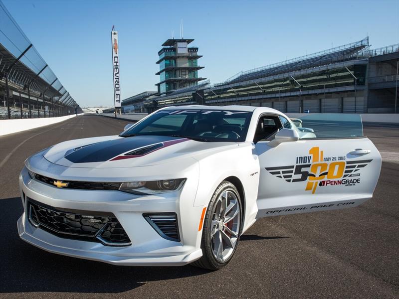Camaro 50th Anniversary, el pace car en Indy 500