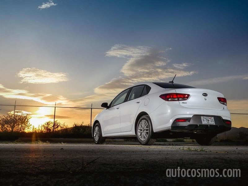 KIA Rio Sedán 2018