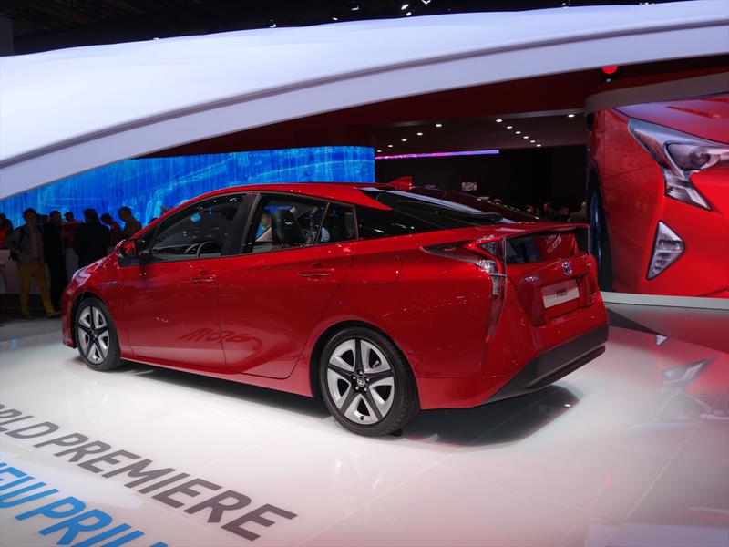 Toyota Prius 2016
