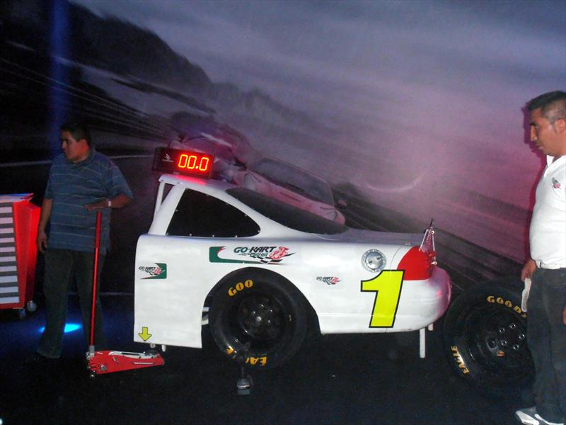 Need for speed: Rivals se presenta en México