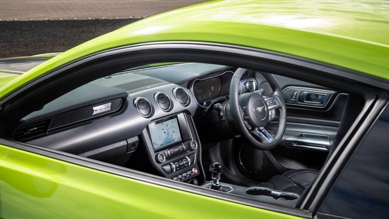 Ford Mustang R-Spec