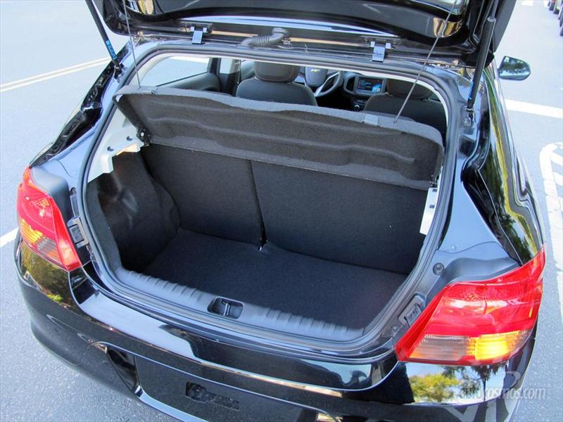 Lanzamiento Chevrolet Onix y Prisma en Argetnina