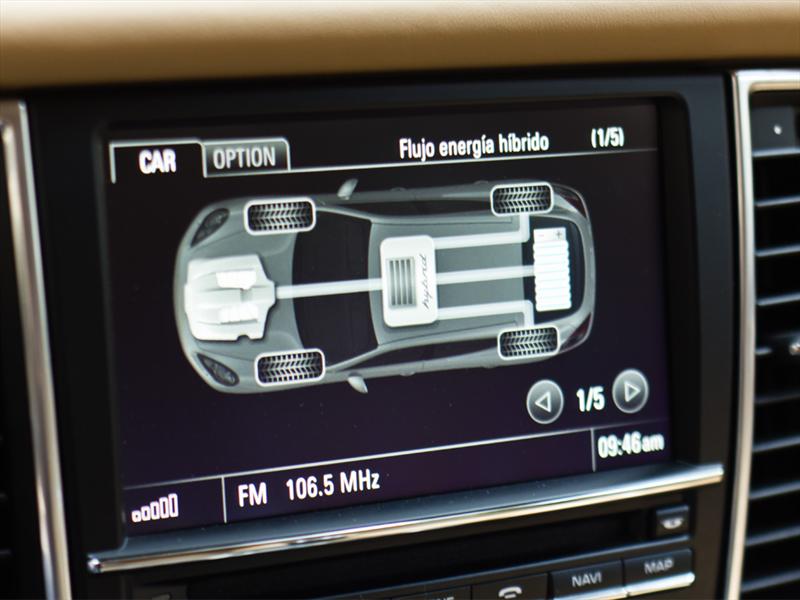 Porsche Panamera S Hybrid 2012