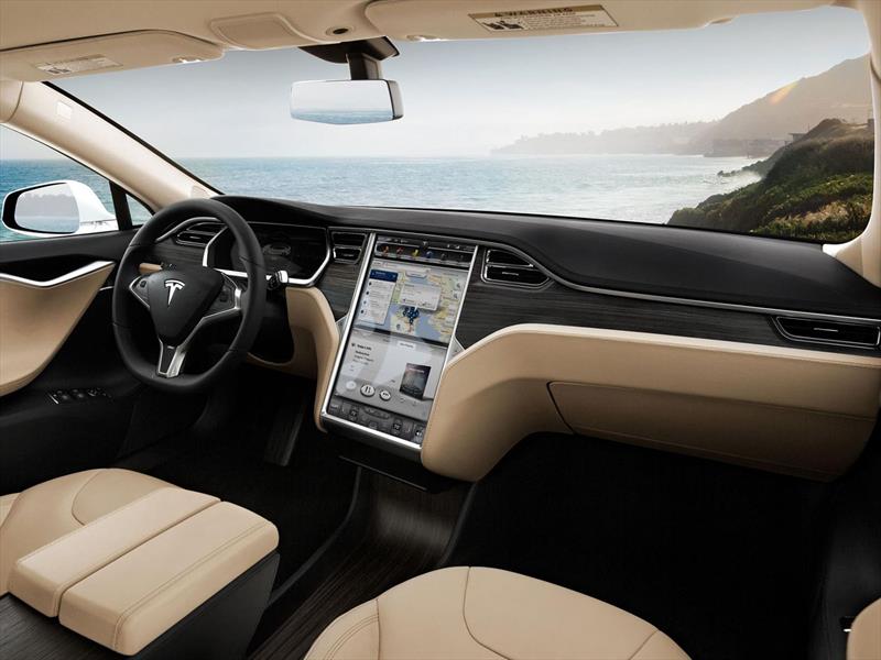 Tesla Model S y Supercharger