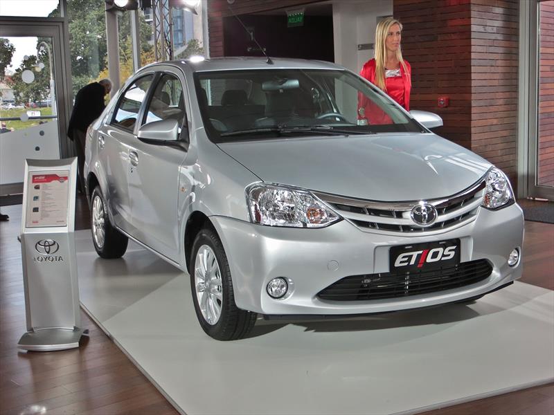 Evento de presentación del Toyota Etios