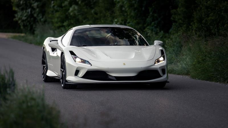 Ferrari Ferrari F8 Tributo por Novitec