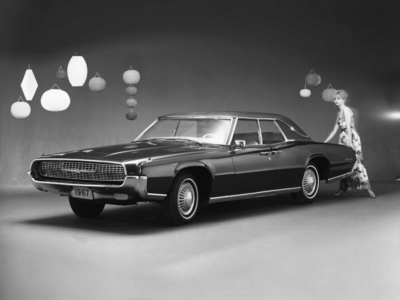 Top 10: Ford Thunderbird